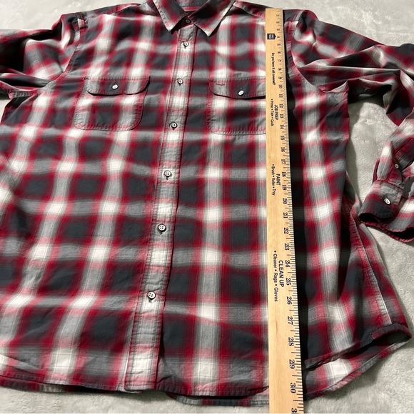 Banana Republic Factory Mens XL Shirt Button Up Long Sleeves Red/GrayPlaid - Picture 2 of 13